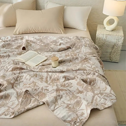 Decke mit floralem Blumen- und Zweigmuster | Überwurf für Bett und Sofa