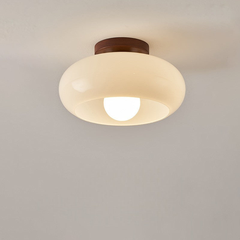 Deckenlampe mit rundem Glasschirm