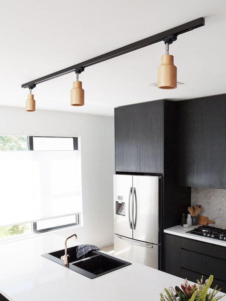 Deckenlampe mit Holz-Spots