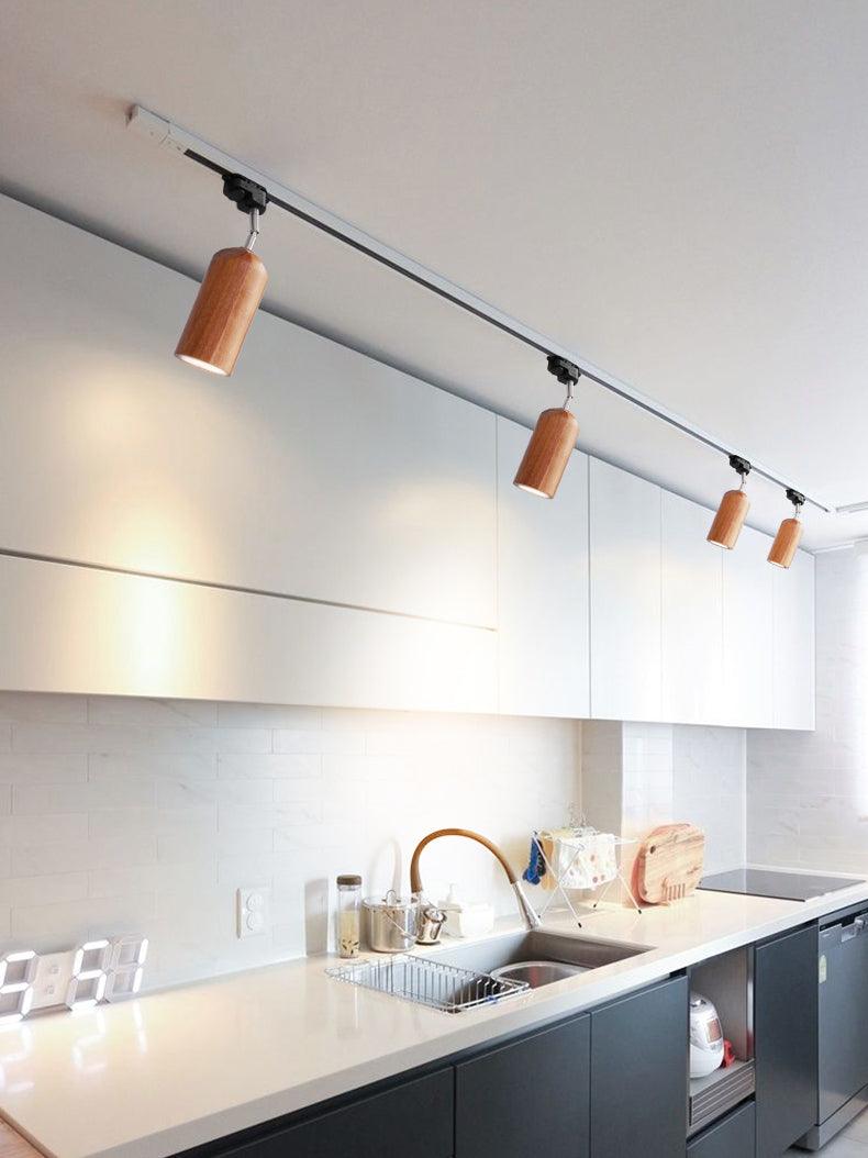 Deckenlampe mit Holz-Spots