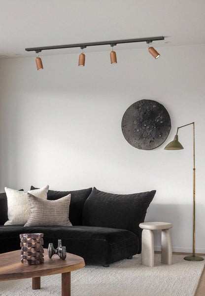 Deckenlampe mit Holz-Spots