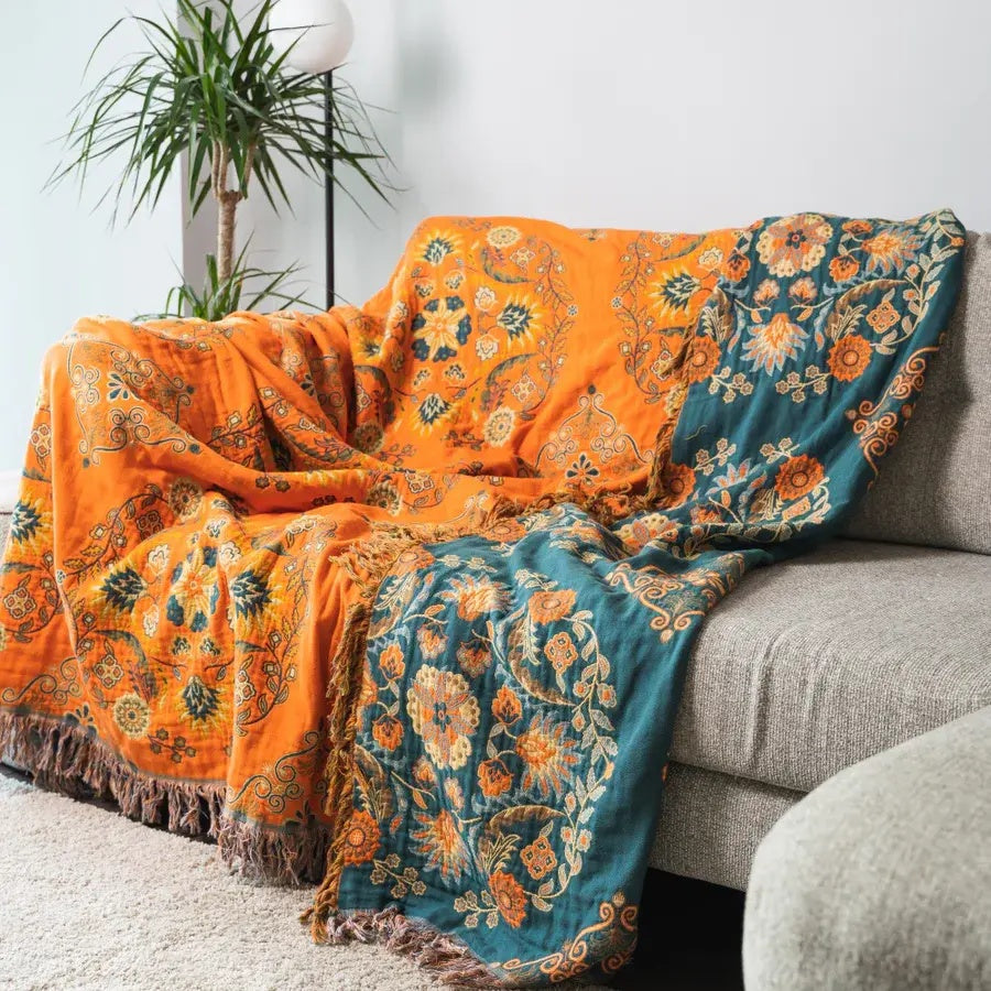 Wendedecke mit floralem Muster | Für Sofa und Bett