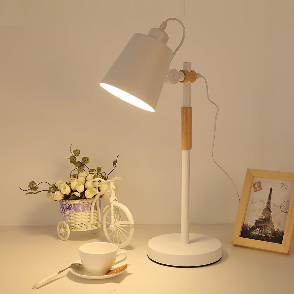 Verstellbare Schreibtischlampe