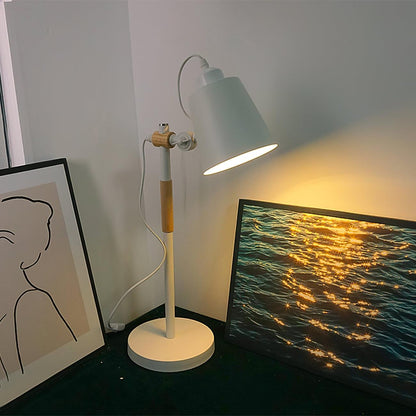 Verstellbare Schreibtischlampe
